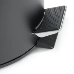 Habitat 12 Litre Flat Top Pedal Bin - Black -Kitchen Supplies Store 2205456 R Z003A