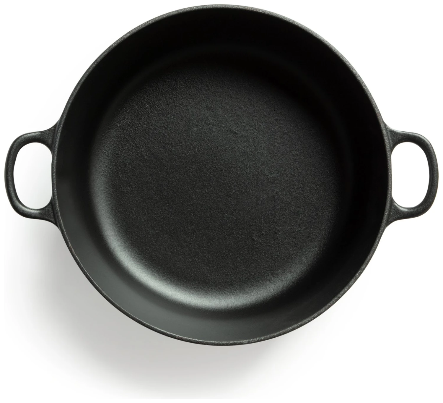 Habitat 3.3 Litre Cast Iron Casserole Dish - Black 5 Habitat 3.3 Litre Cast Iron Casserole Dish - Black - Image 3