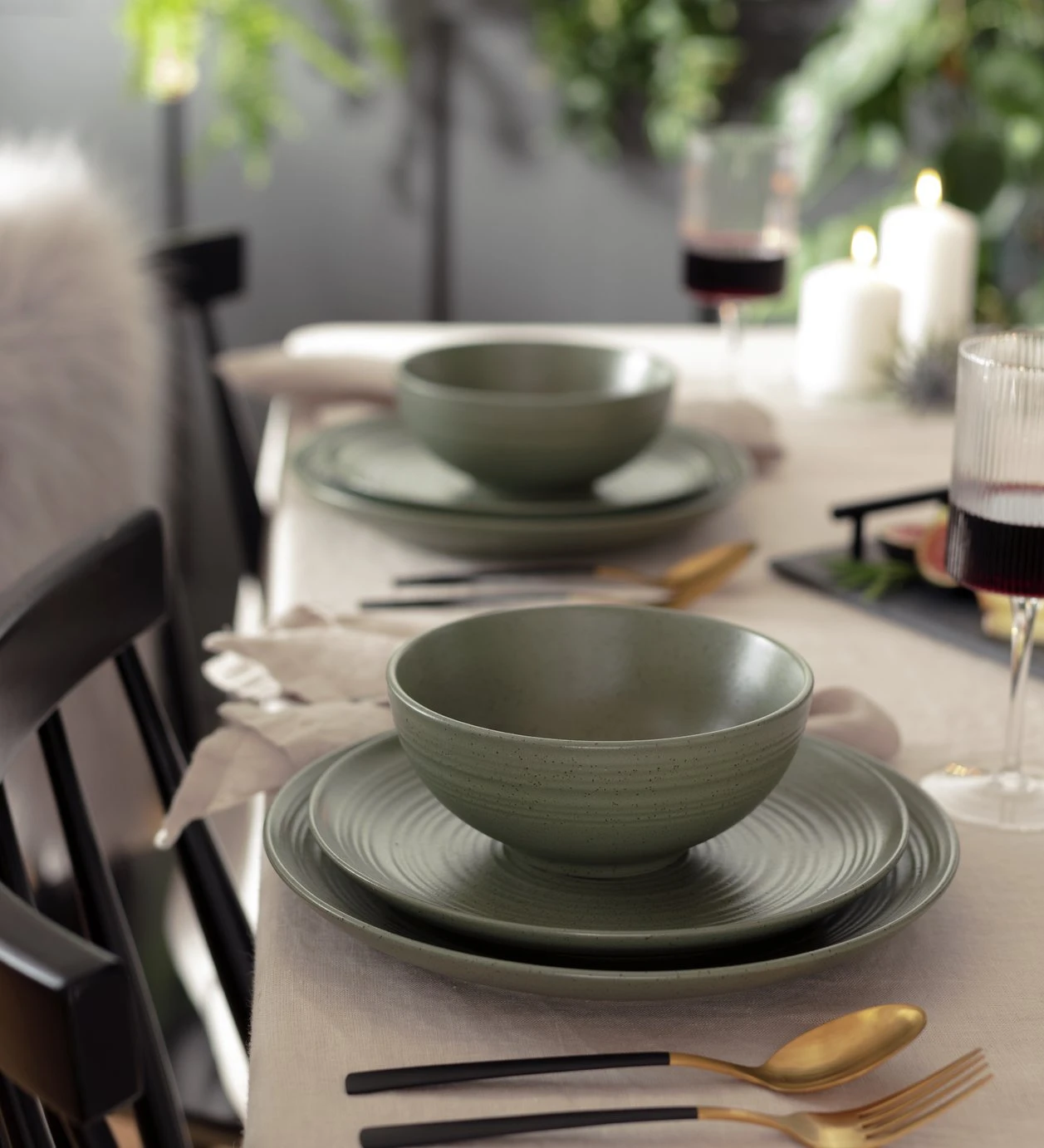 Habitat Textured Ripple 12 Piece Stoneware Dinner Set - Sage 4 Habitat Textured Ripple 12 Piece Stoneware Dinner Set - Sage - Image 2