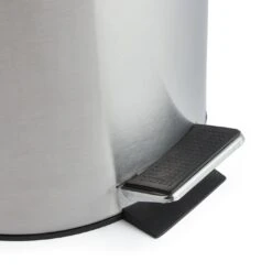 Habitat 12 Litre Domed Pedal Bin - Silver -Kitchen Supplies Store 9212703 R Z003A