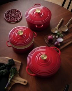 Habitat Country Manor 3.3 Litre Cast Iron Casserole Dish -Kitchen Supplies Store 9377129 R Z004C